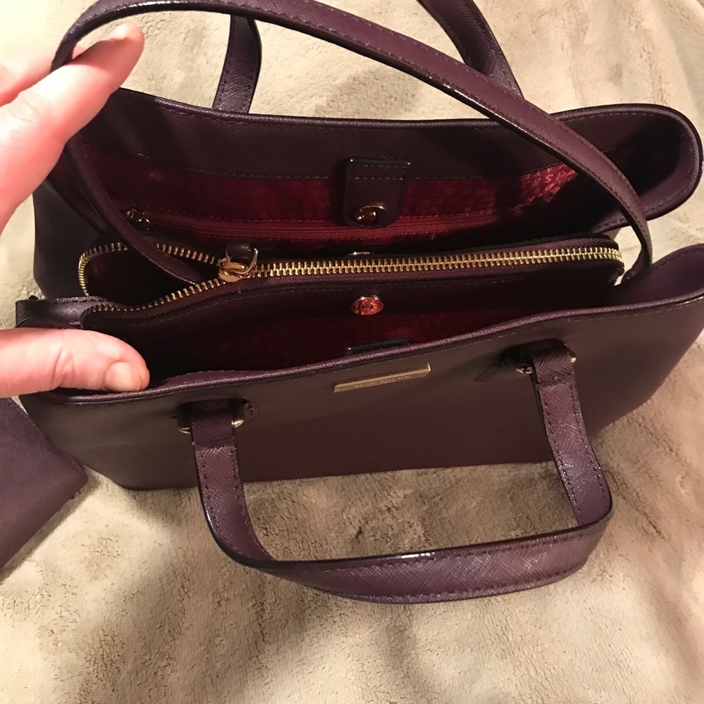 Kate Spade purse - Picture 4 of 5